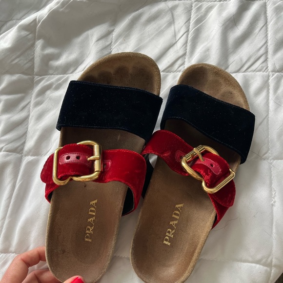 Perfect for summer Prada slide on sandals. - Picture 1 of 1